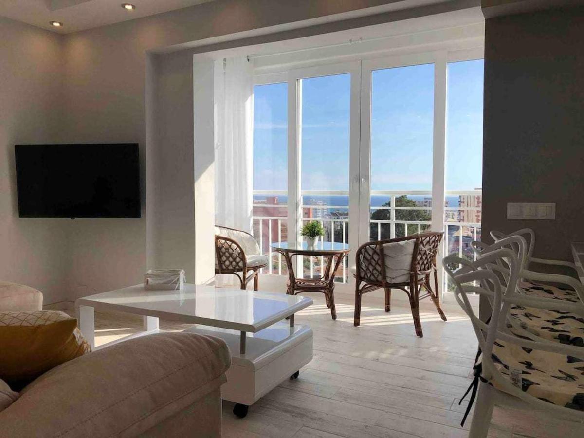 Arroyo De La Miel Luxury Sun&Beach 贝纳尔马德纳 外观 照片